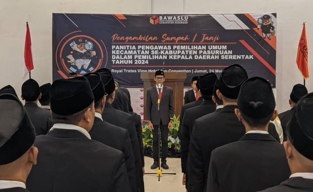 Resmi, Bawaslu Lantik Panwascam Kabupaten&nbsp;Pasuruan