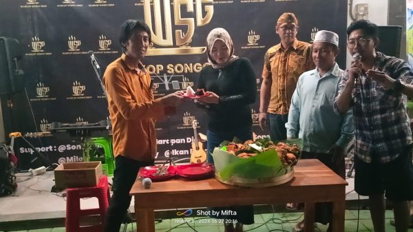 WSG, Warkop Baru di Gempol 9: Janjikan Lampu Terang dan&nbsp;Beredukasi