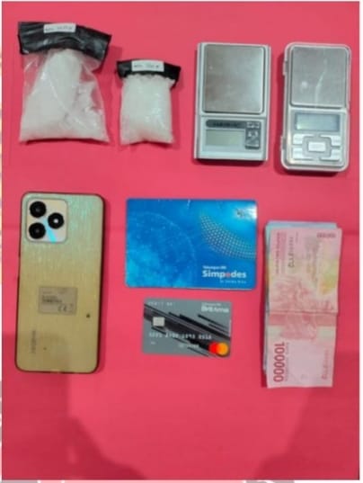 Pengedar Sabu Diamankan Satreskoba Polres Pasuruan Beserta Barang&nbsp;Buktinya