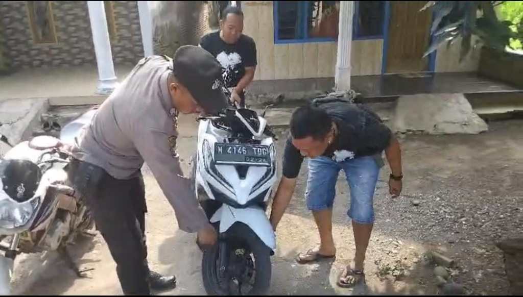 Digerebek Polisi, Pelaku Judi Sabung Ayam Lari Ke&nbsp;Jurang