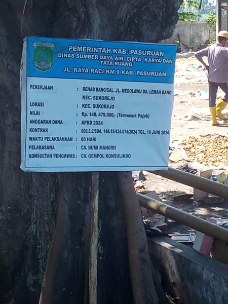 Proyek Pembangunan Dusun Palang Desa Lemahbang Kecamatan Sukorejo Terkesan Asal Jadi