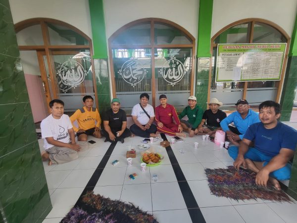 Sinergitas Masyarakat dengan Lembaga LP2KP Untuk Pembangunan Masjid Nurul Huda Dusun Pakunden Desa Pakukerto