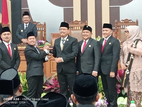 Abdul Karim di Angkat Jadi Ketua DPRD Kabupaten&nbsp;Pasuruan